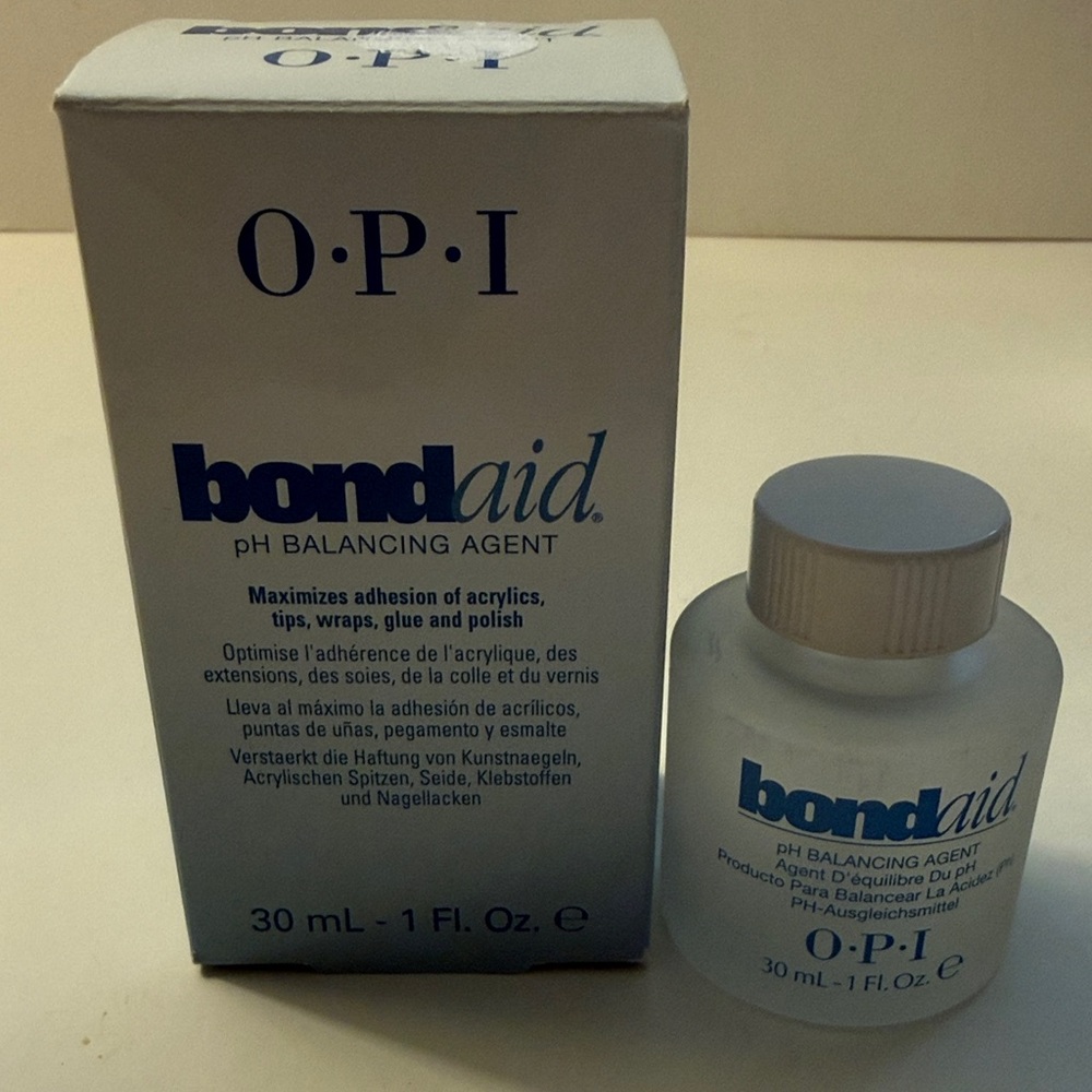 OPI Bond Aid pH Balancing Agent - Clear & White Packaging